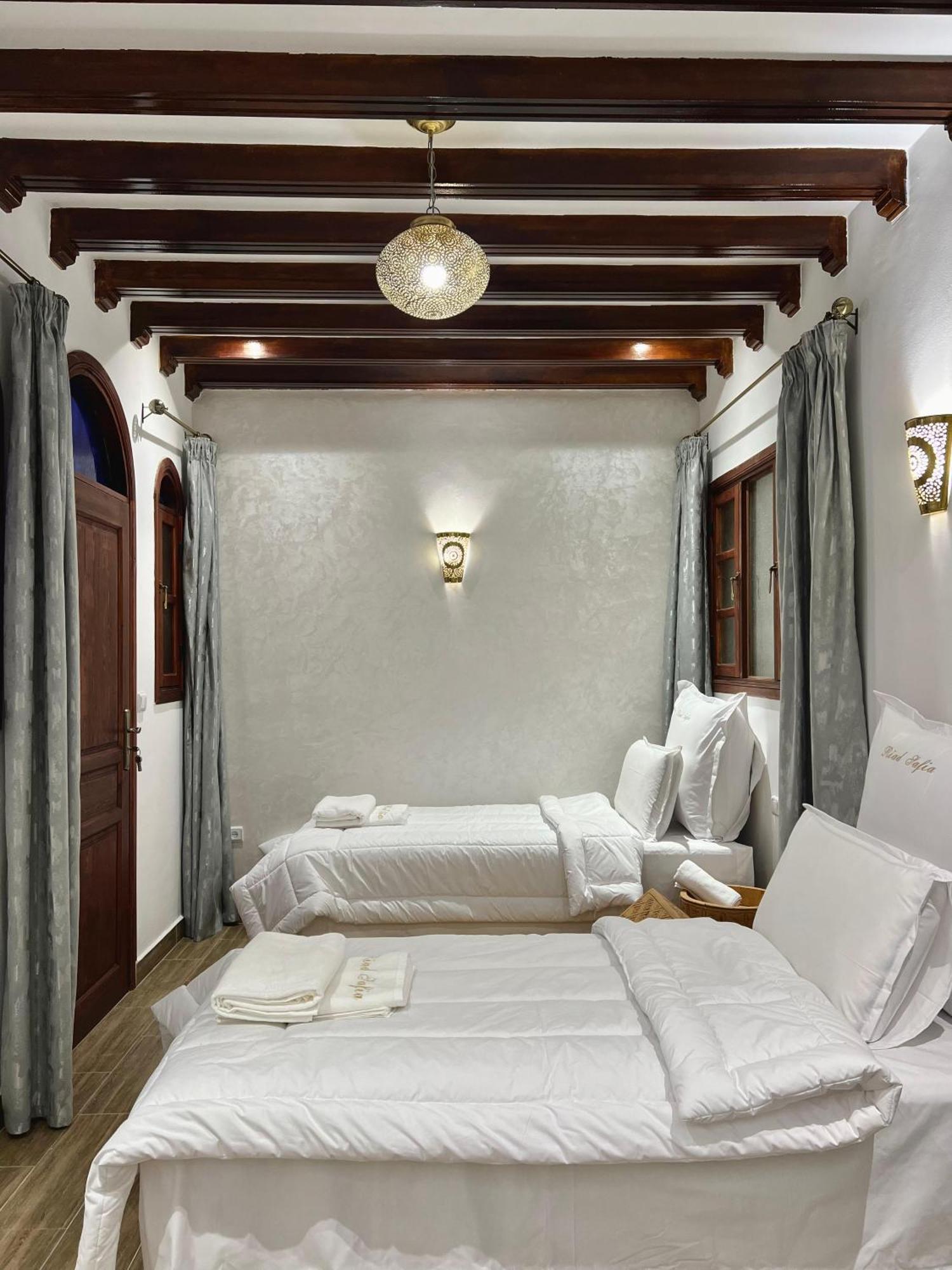 Riad Safia *